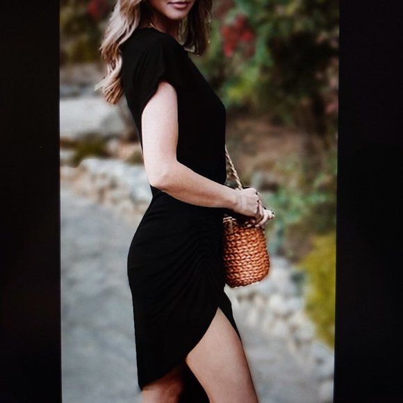 069. Black Side Shirring Short Sleeve Mini Dress Size S - Picture 5 of 13